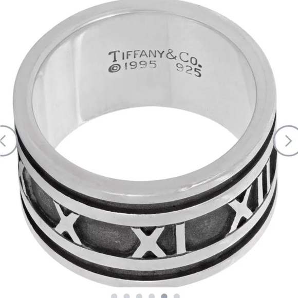 Tiffany & Co. Silver and Black Atlas Ring 5 - Picture 2 of 2